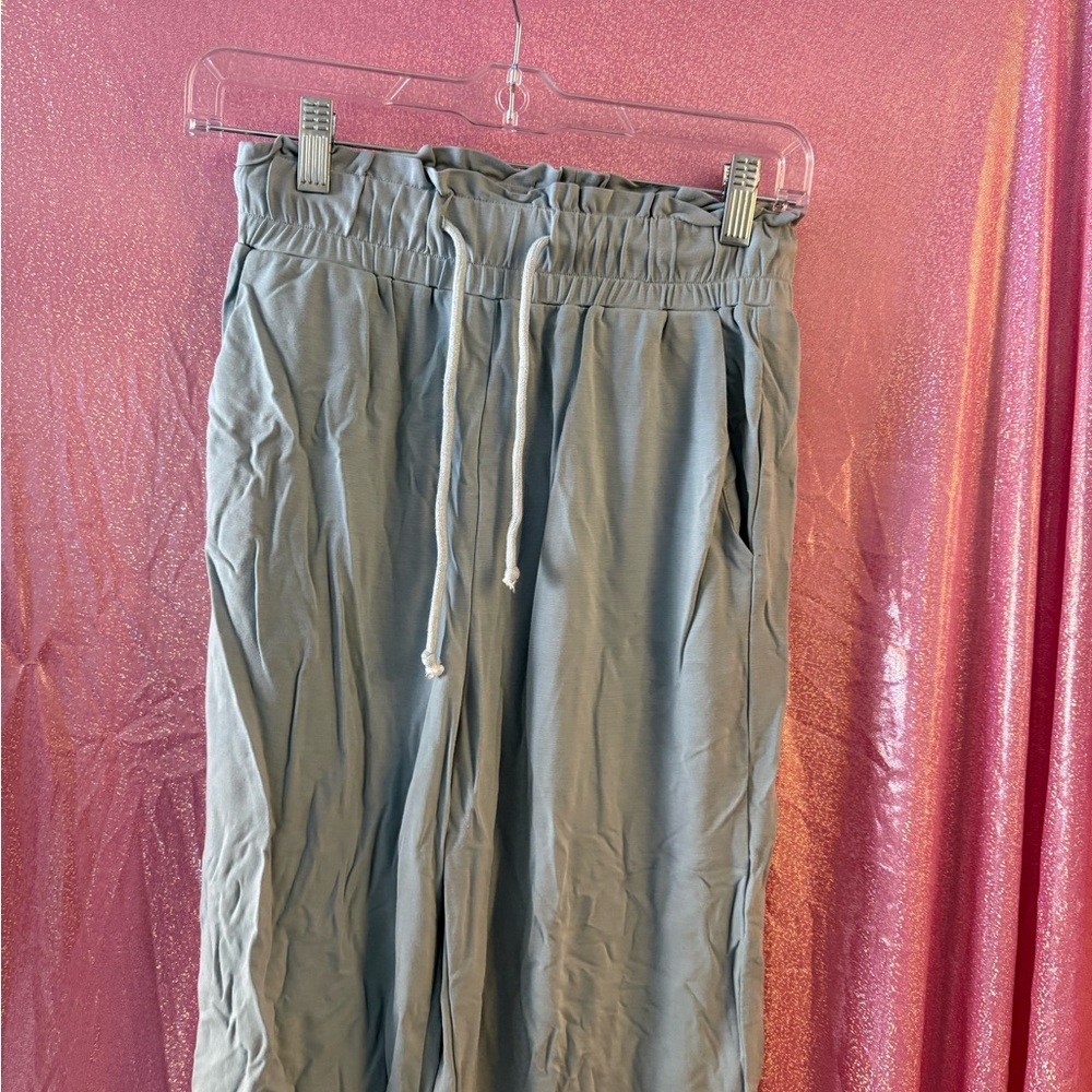 ogl move blue pants